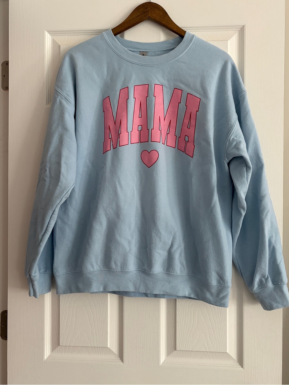 Mama Graphic Crewneck Sweatshirt - Light Blue with Pink Print